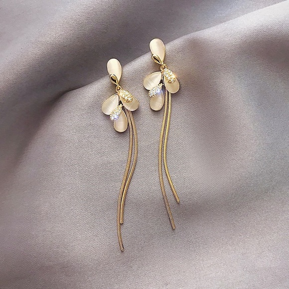 Gemstone Gorgeous Long Earrings - Picture 5 of 11